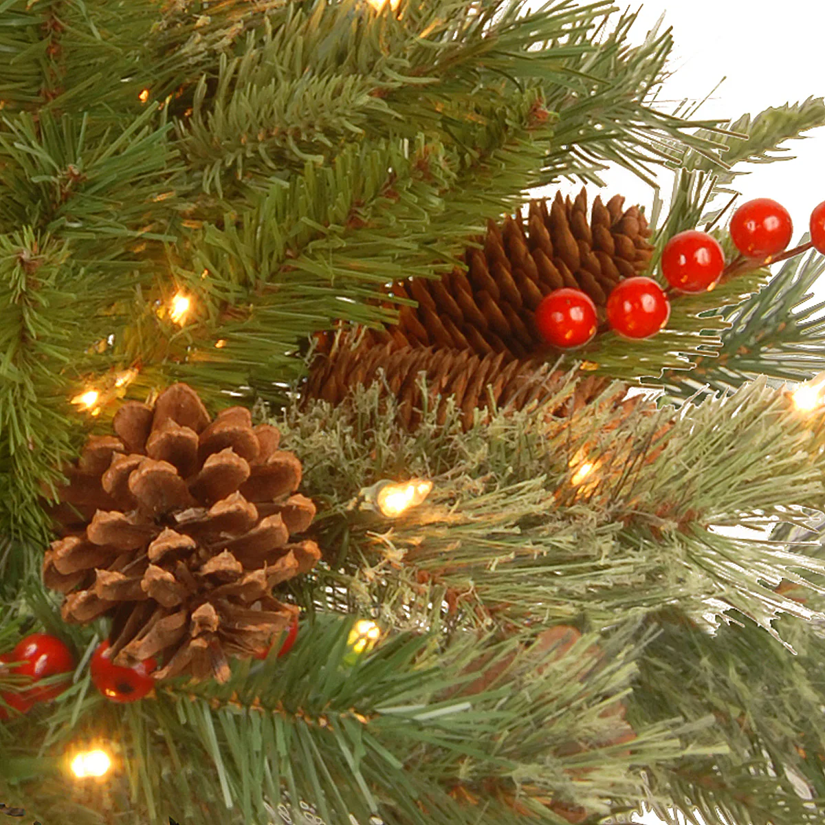24 in. Pre-Lit Colonial Fir Wreath with Dual Color LED Lights - Image 4