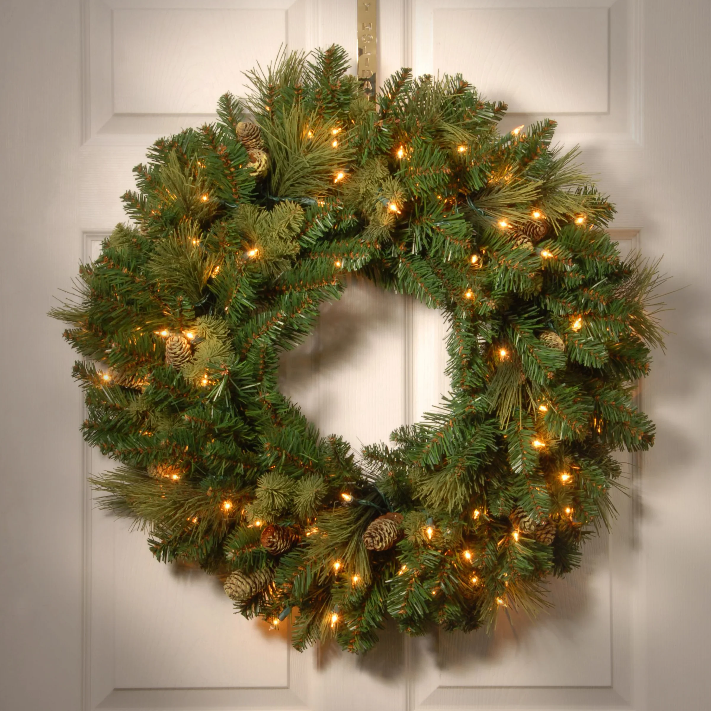 30 in. Pre-Lit Carolina Pine Wreath with LED Lights - Image 2