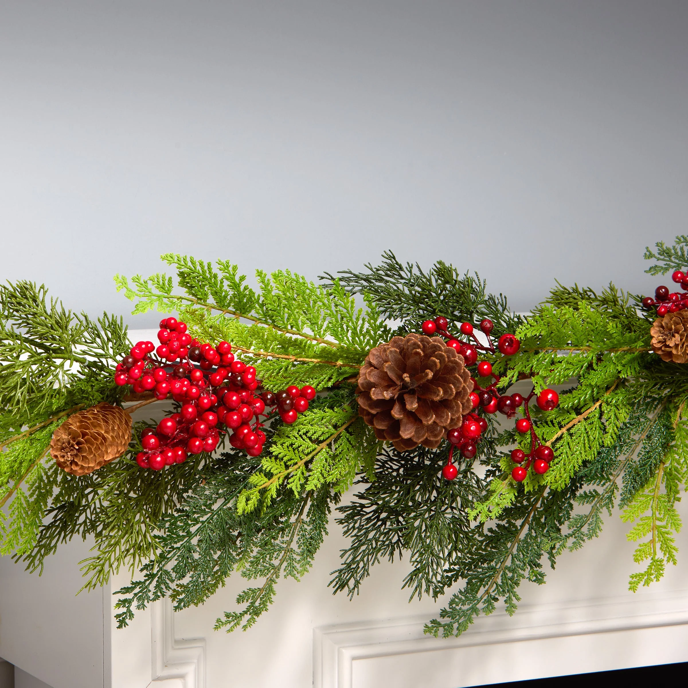 5 ft. Christmas Joy Garland - Image 4