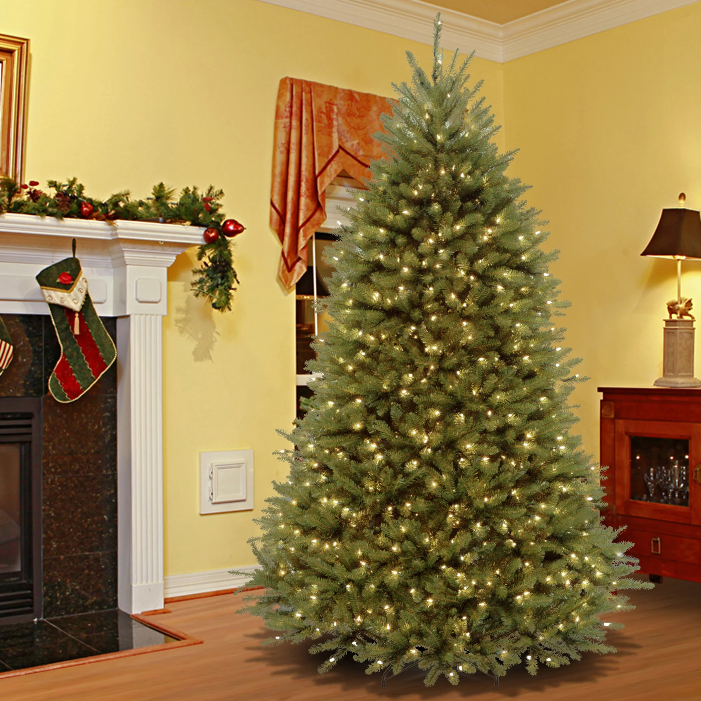 6.5 ft. Pre-Lit Dunhill Fir Tree with PowerConnect Clear Lights, Plug-In - Image 7