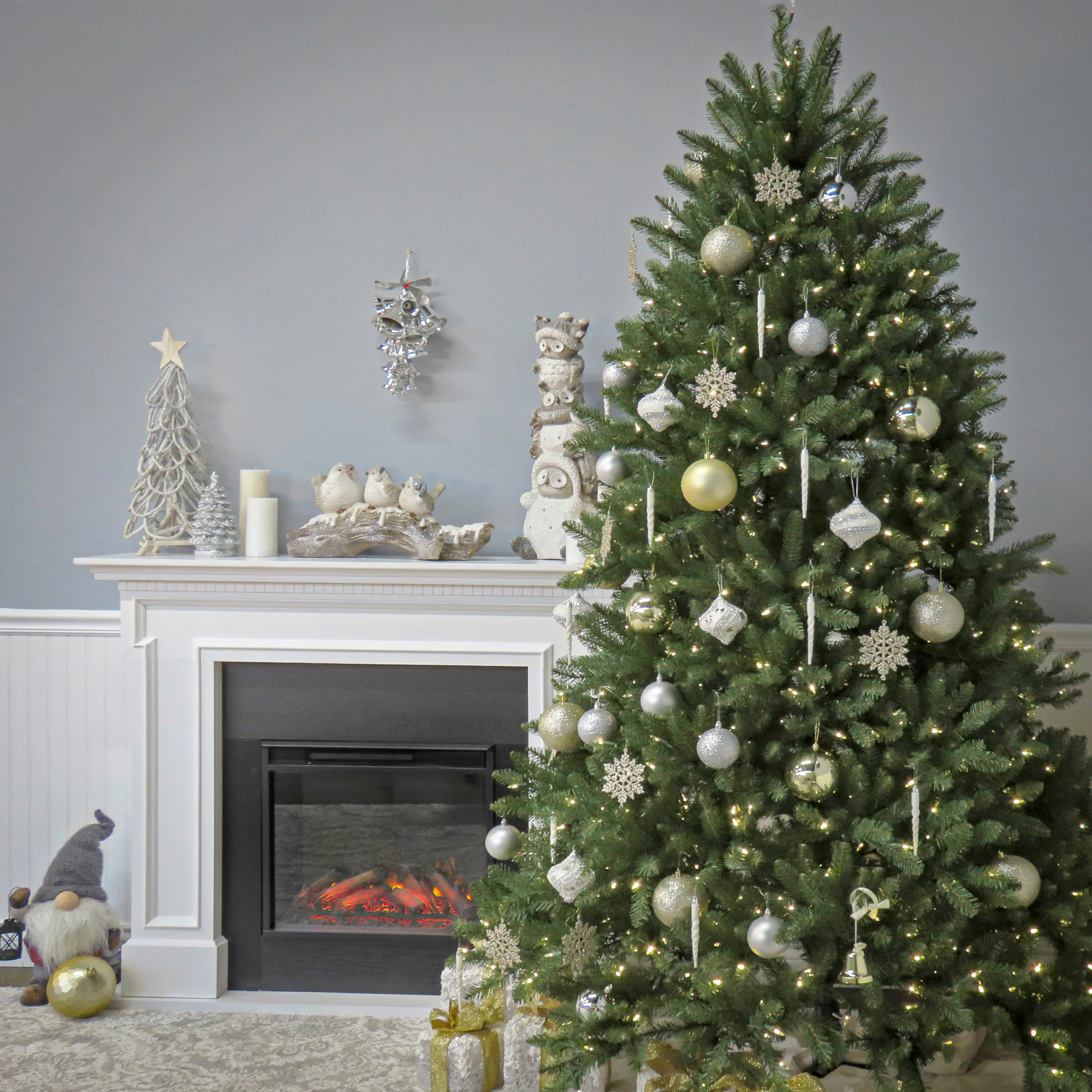 7.5 ft. Pre-Lit Dunhill Fir Tree with Clear Lights, Plug-In - Image 3