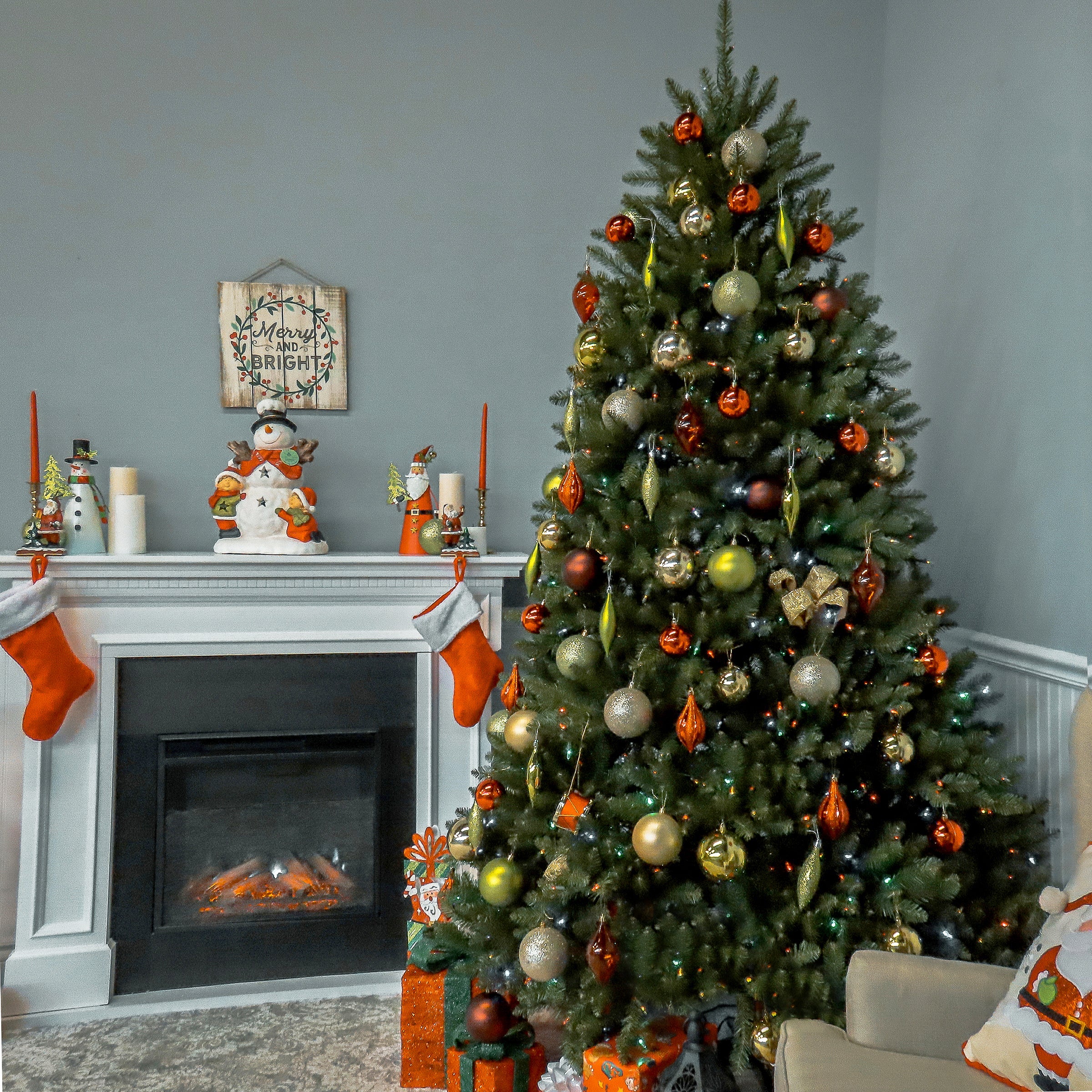 7.5 ft. Pre-Lit Dunhill Fir Tree with Multicolor Lights, Plug-In - Image 4