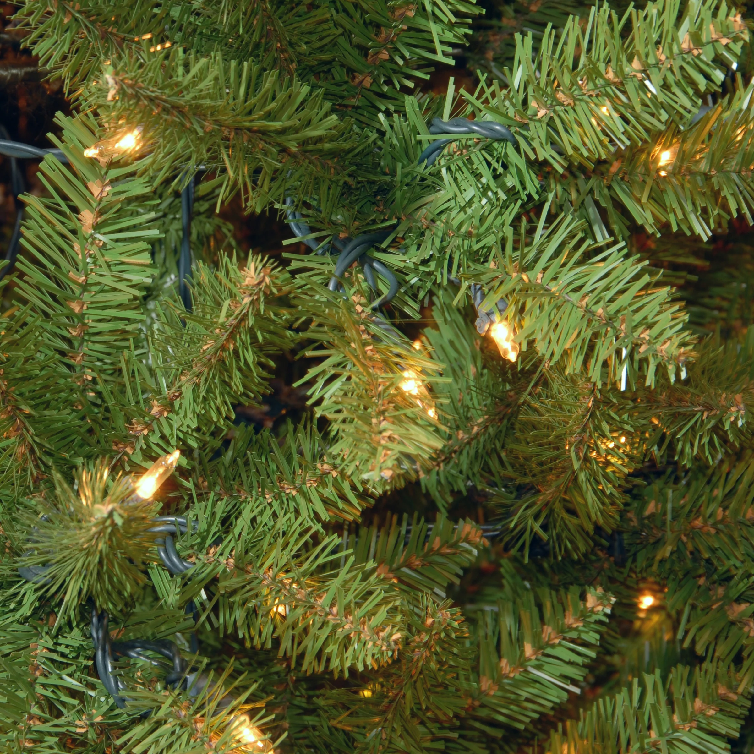 7.5 ft. Pre-Lit Kingswood Fir Tree with PowerConnect Dual Color LED Lights, Plug-In - Image 3