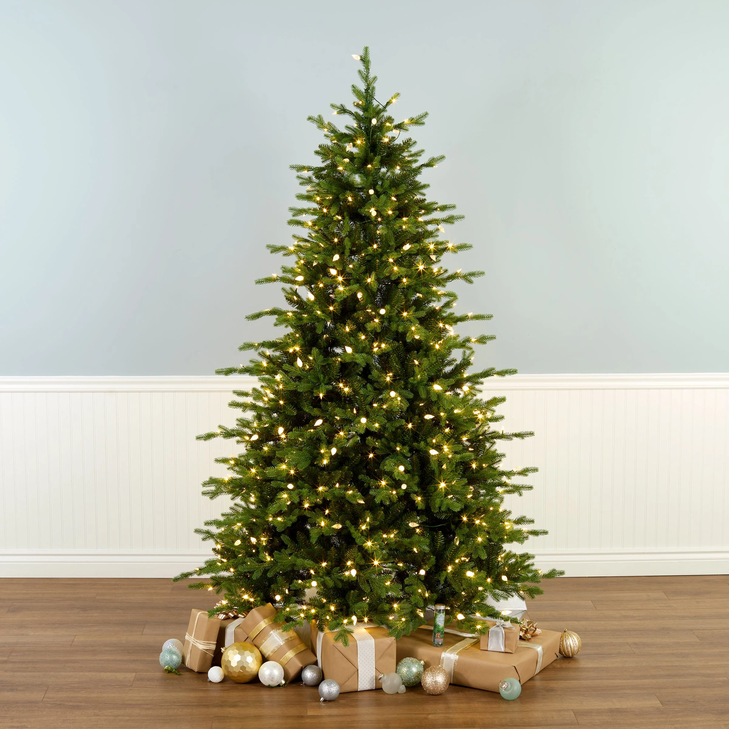 7.5 ft. Pre-Lit Vienna Fir Tree with Dual Color LED Lights, Plug-In - Image 2